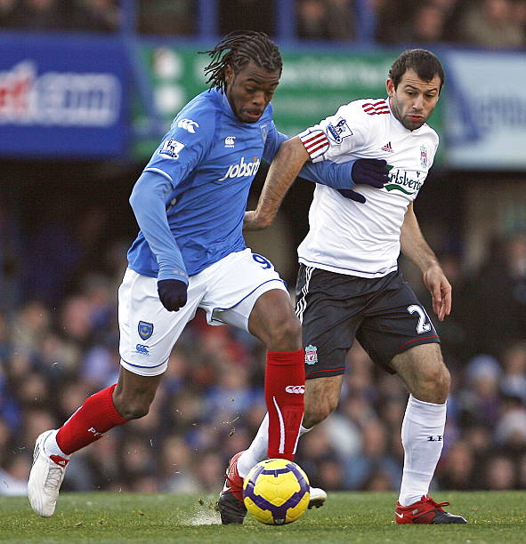 他们依靠娴 他们依靠娴